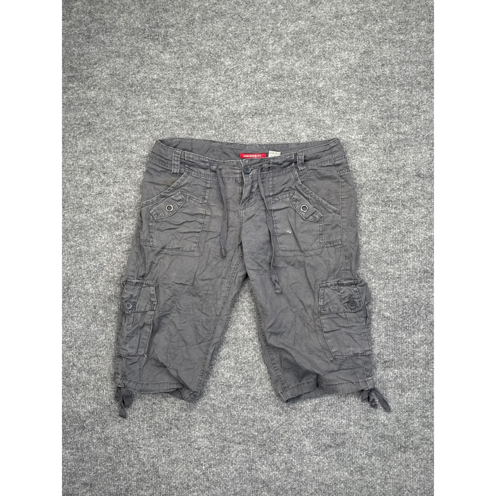 Unionbay Womens Gray Cargo Capri Shorts Size 3 Y2K Cotton Utility Drawstring Tie